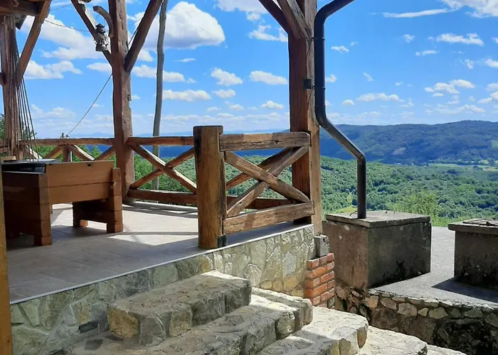 Relax House Aurora 펜션 Jasenovica (Karlovac)